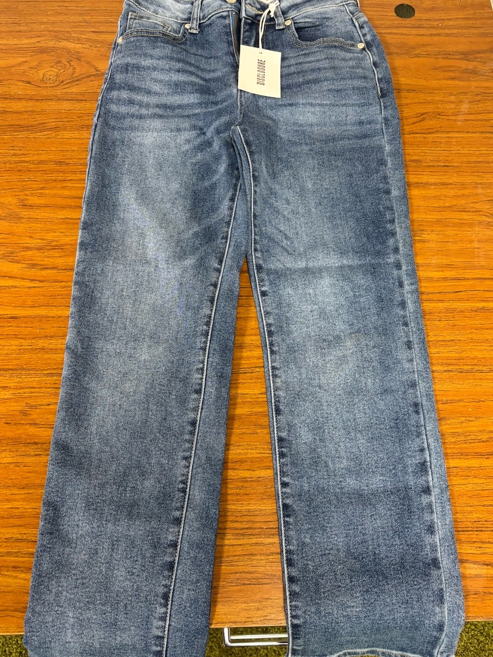 NWT - Disclosure Wmns Mid-Rise Slim Straight Jeans - Size 3/26 - Picture 2 of 7